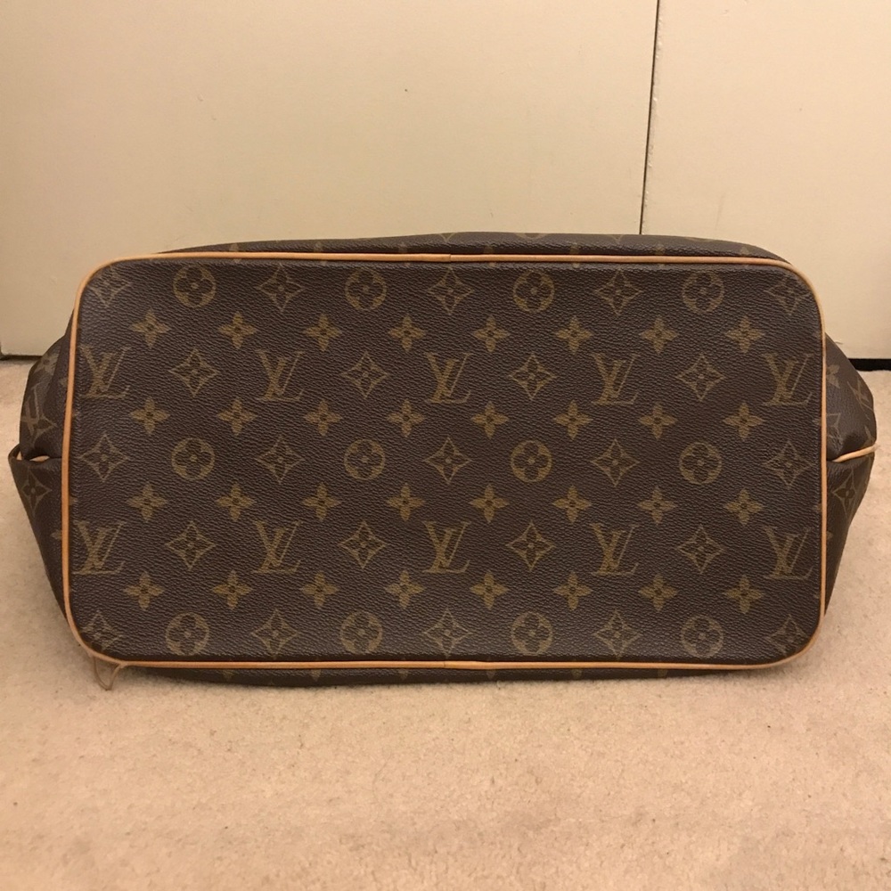 🎉 HOST PICK 🎉 LOUIS VUITTON MONOGRAM PALERMO BAG - Picture 4 of 8